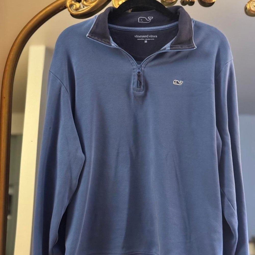 Vineyard Vines quarter zip sz WM